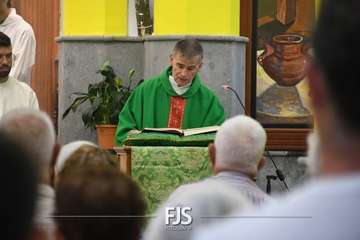 Lomo Magullo le da la bienvenida a su nuevo párroco/Francisco Javier Santana.